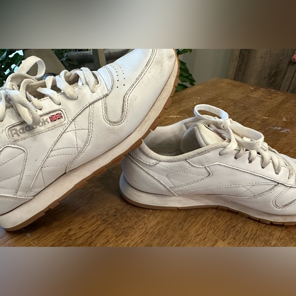 Reebok White and Tan Men's Sneakers